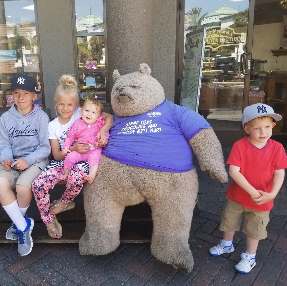 Meet your Posher, Sarah